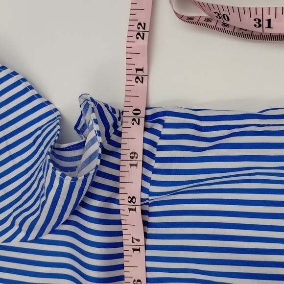 Draper James blouse top blue white striped cross over size 10 with snap Draper - Picture 7 of 8